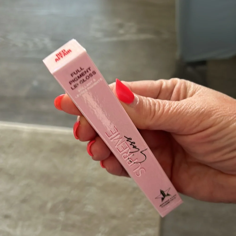 Red Affair Supreme Lipgloss by Jeffree Star - New in Box